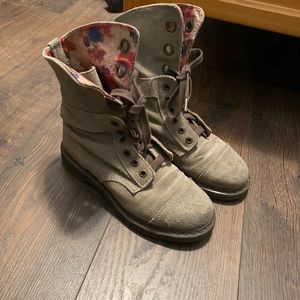 Dr martens fold down boots